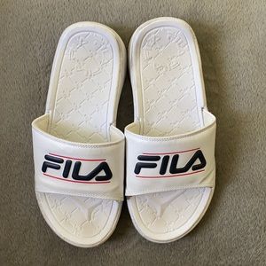 Woman Fila Slides